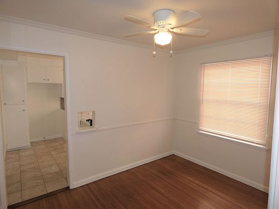 4th image of 2400 Cedar Ave #225