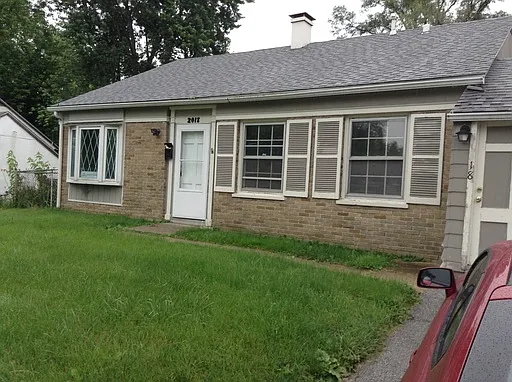 2015 218th St photo 1