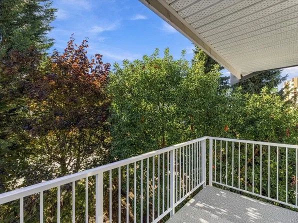1600 Dufferin Cres #419, Nanaimo, BC V9S 5N2