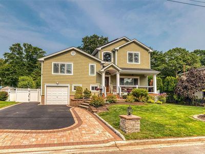 159 East Drive, Massapequa, NY, 11758