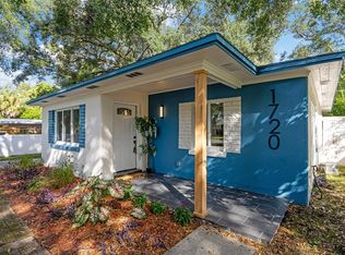 1720 SE Lambright St, Tampa, FL 33610
