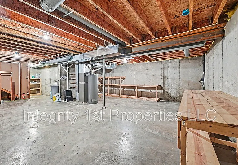 3630 NW 85th St — Photo 14