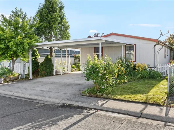 3501 Avenue C Space 13, White City, OR 97503