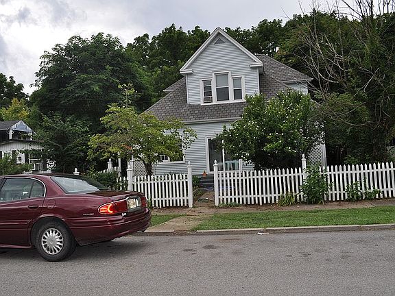 3rd image of 316 Carolina Ave