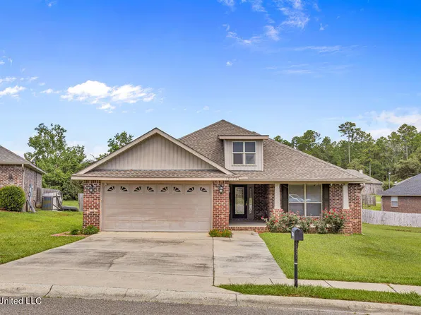 13684 Windwood Dr, Gulfport, MS 39503