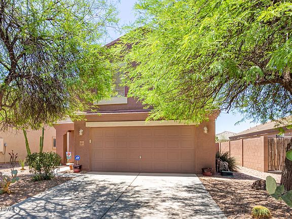 3rd image of 36511 W San Clemente St