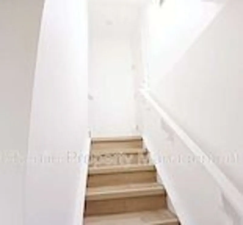2 bed, 1.0 bath, 600 sqft, $950 — Photo 1