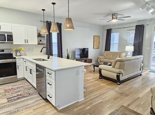 808 N 5th Ave, Wilmington, NC 28401