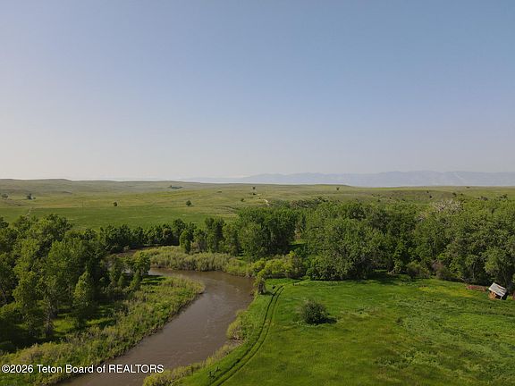 3rd image of 1720 State Highway 345