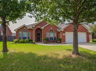 304 Natchez Trl, Mansfield, TX 76063