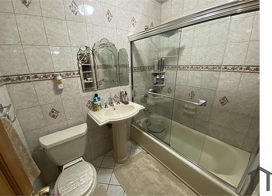 2nd image of 375 Huntington Ave Floor 1