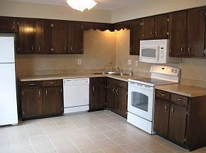 2nd image of 5600 Country Dr APT 193