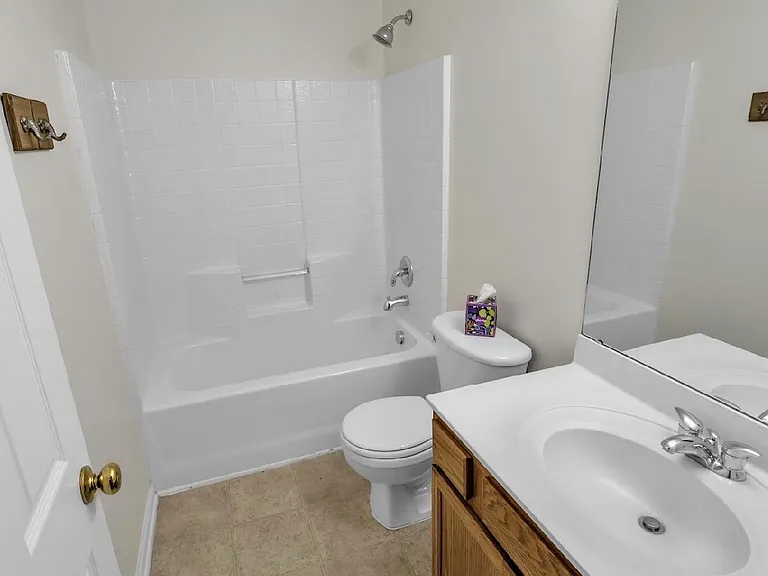 203 Twin Tree Dr — Photo 16