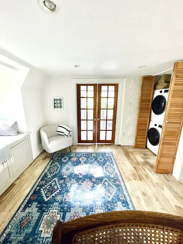 Two Bedroom in Heart of Downtown — Photo 1