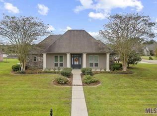 27871 Lakeshore Dr, Walker, LA 70785