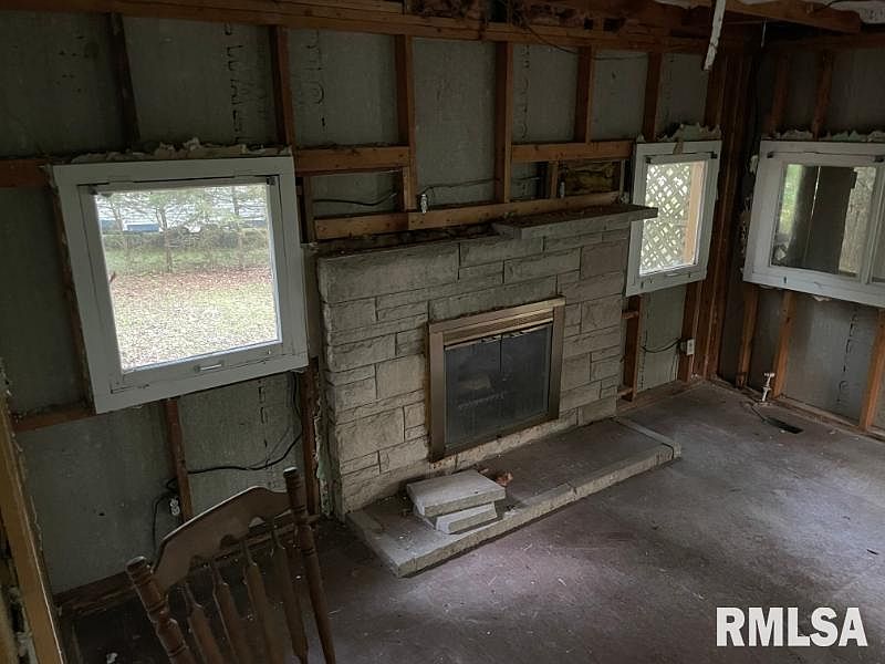 643 N County Road 500 E, Chandlerville, IL 62627 MLS CA1008645 Zillow