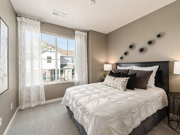5762 S Addison Way #E — Photo 20