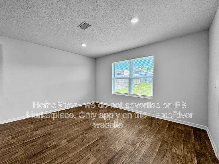 5578 Guinevere Ln — Photo 9