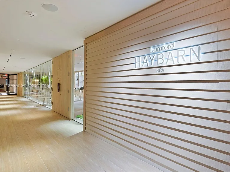2301 Collins Ave #840 — Photo 21