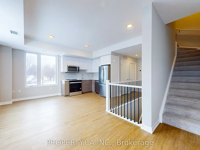 708 Woolwich St #303 — Photo 17
