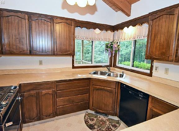 4th image of 22703 NE 248th Ct