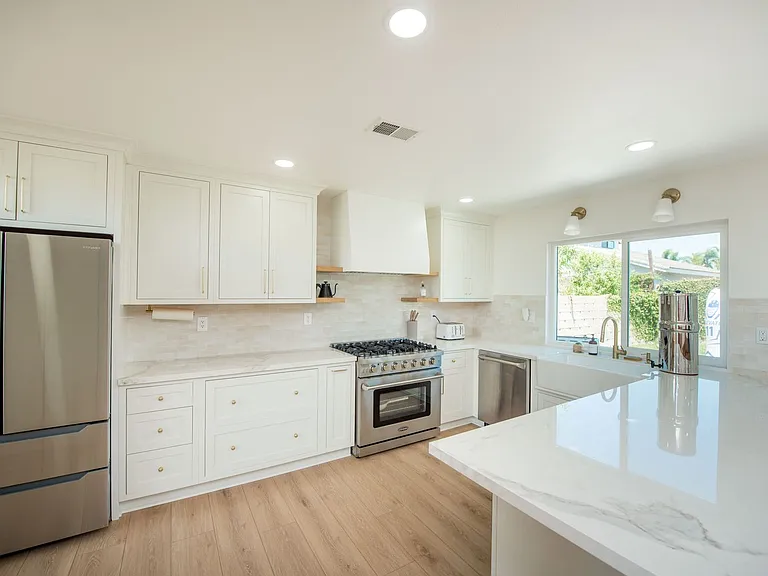 9891 Hot Springs Dr — Photo 9