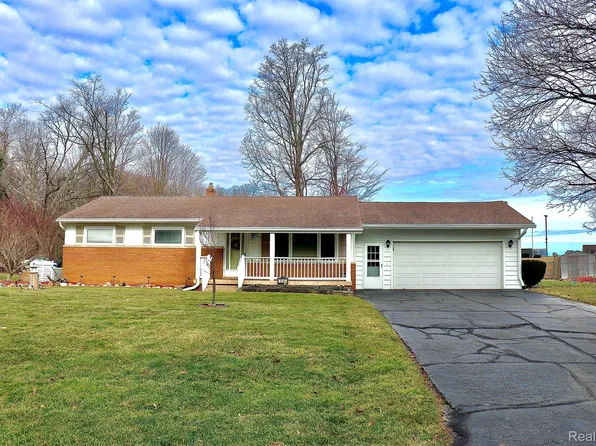 3040 Wilman Dr, Clio, MI 48420