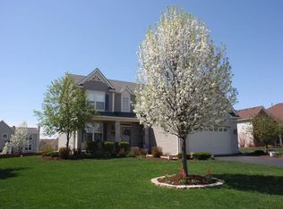 2642 Bauer Rd, North Aurora, IL 60542