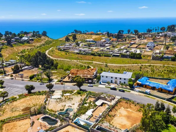 622 Alma Real Dr, Pacific Palisades, CA 90272