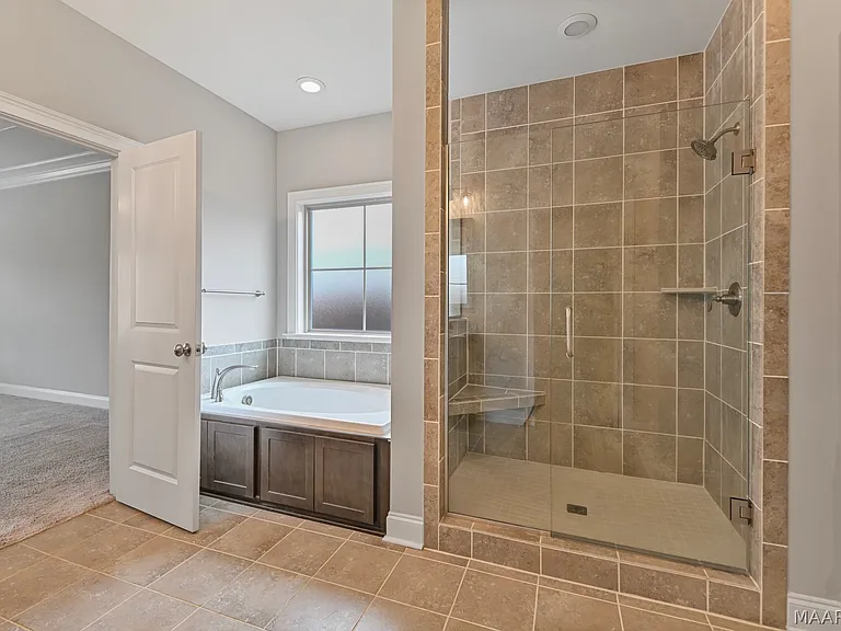 1405 Wildlife Way — Photo 38