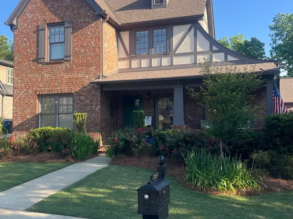 1569 James Hill Cv, Hoover, AL 35226
