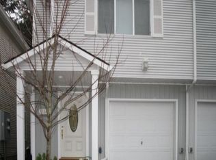 12609 SE Bush St, Portland, OR 97236