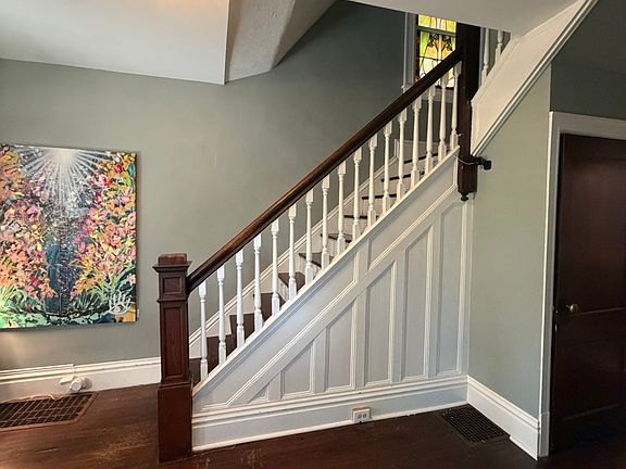 2nd image of 1401 Chelton Ave