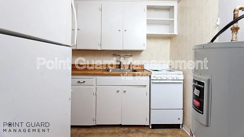 1 bed, 1.0 bath, 500 sqft, $625 — Photo 3