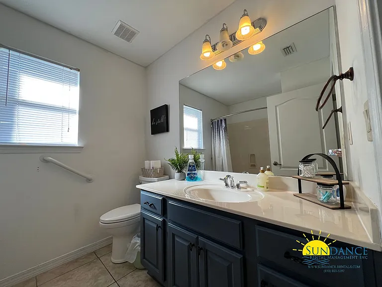 407 Serene Ct — Photo 14