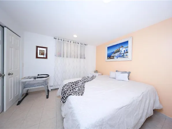 49 Lewiston Street image 43 of 45