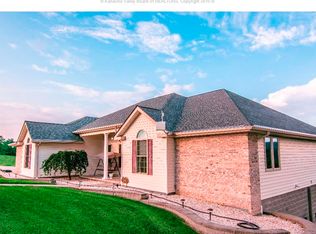 744 Sycamore Dr, Ripley, WV 25271