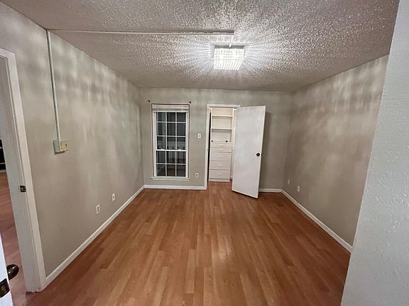 5th image of 41 Crown Knoll Ct APT 46