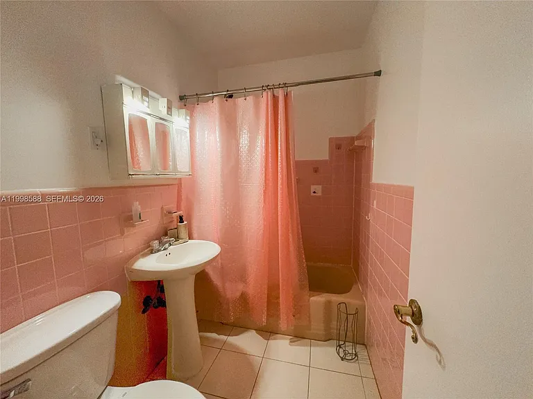 3420 SW 104th Ave — Photo 12