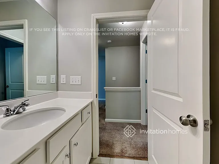 229 N Fortune Way — Photo 21