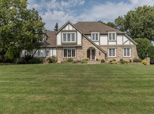 3338 Foxwood Rd, Racine, WI 53405