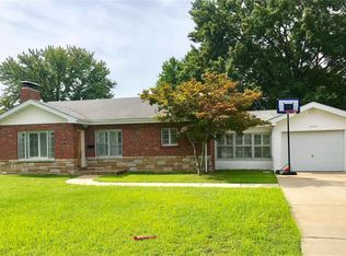 10022 Affton Pl, Saint Louis, MO 63123