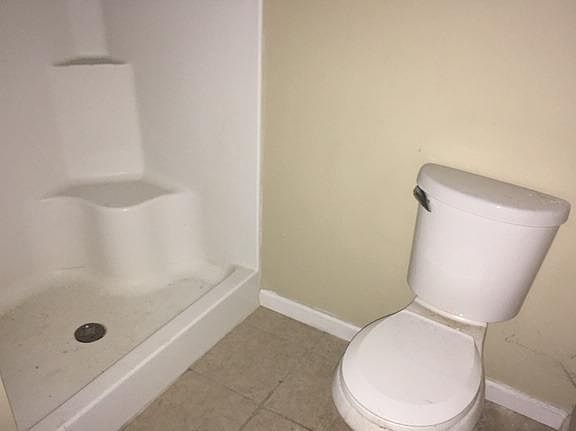 5th image of 105 Estonia Dr