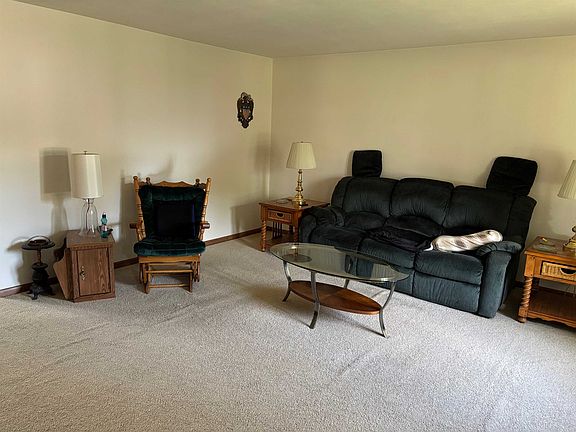 5th image of 3724 Florida Dr