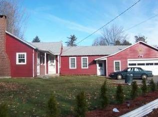27 Narragansett St, Gorham, ME 04038