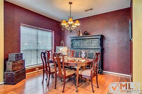 3rd image of 13819 Morningbluff Dr