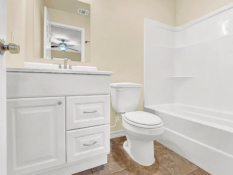 207 Oakwood Loop #207 — Photo 19