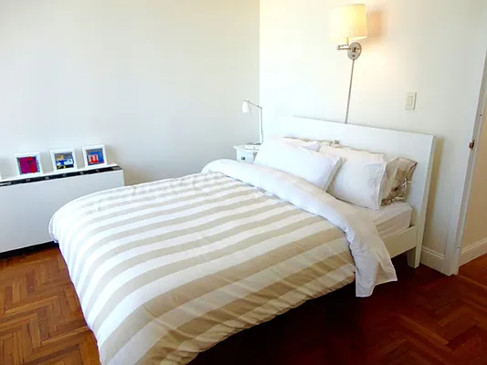 Rented by Sotheby's International Realty | media 23