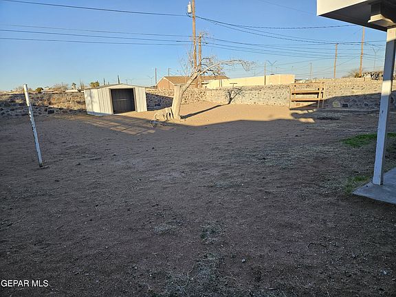 2nd image of 5713 Sarah Anne Ave