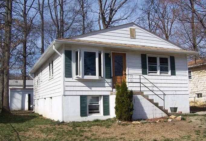 1920 Ridgeville Road